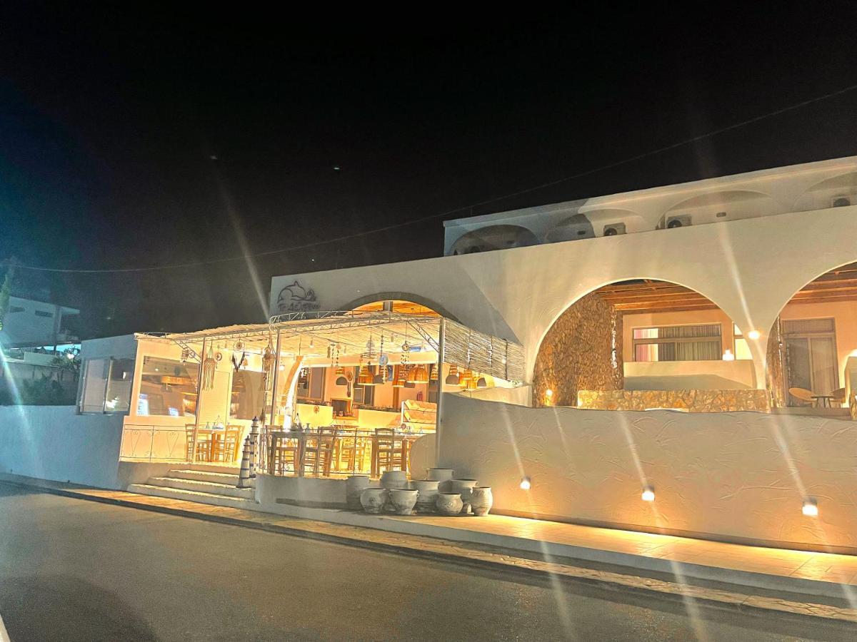 Hotel Delfini & 3*