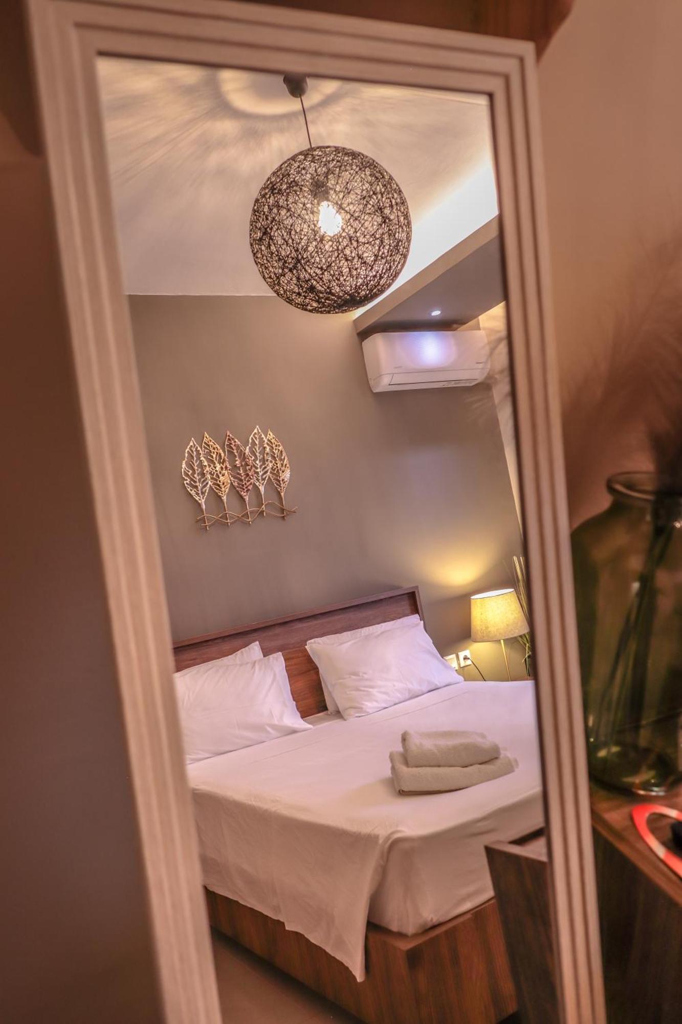 Delfini & Hotel 3*