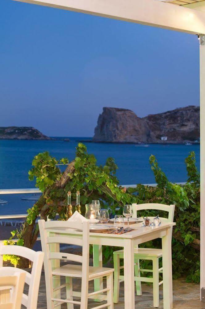 Delfini & Hotel 3*