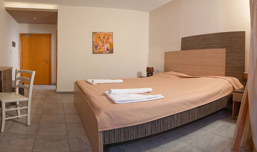 Delfini Hotel&suites